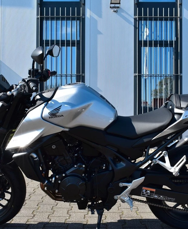 Honda CB750 Hornet