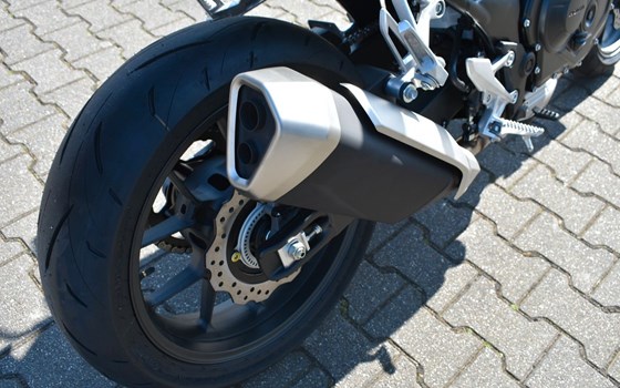 Gebrauchtmotorrad Honda CB750 Hornet - Bild 11