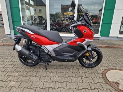 SR1 ADV 125 ABS TCS