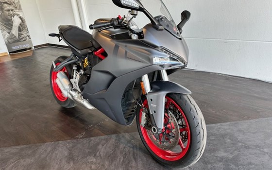 Gebrauchtmotorrad Ducati SuperSport - Bild 4