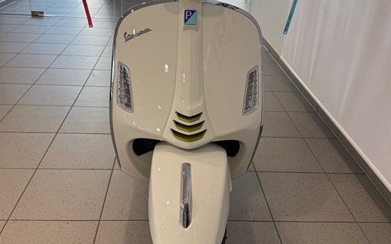 Neufahrzeug Vespa GTS 310 - Bild 5 Neufahrzeug Vespa GTS 310 - Bild 5