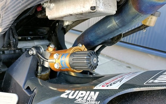 Gebrauchtmotorrad Honda CBR1000RR Fireblade - Bild 12 Gebrauchtmotorrad Honda CBR1000RR Fireblade - Bild 12