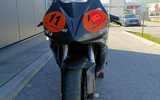 Gebrauchtmotorrad Honda CBR1000RR Fireblade - Bild 6 Gebrauchtmotorrad Honda CBR1000RR Fireblade - Bild 6