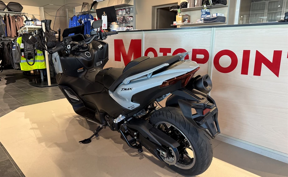 Angebot Yamaha TMAX 560 Tech Max Bild 7: Angebot Yamaha TMAX 560 Tech Max