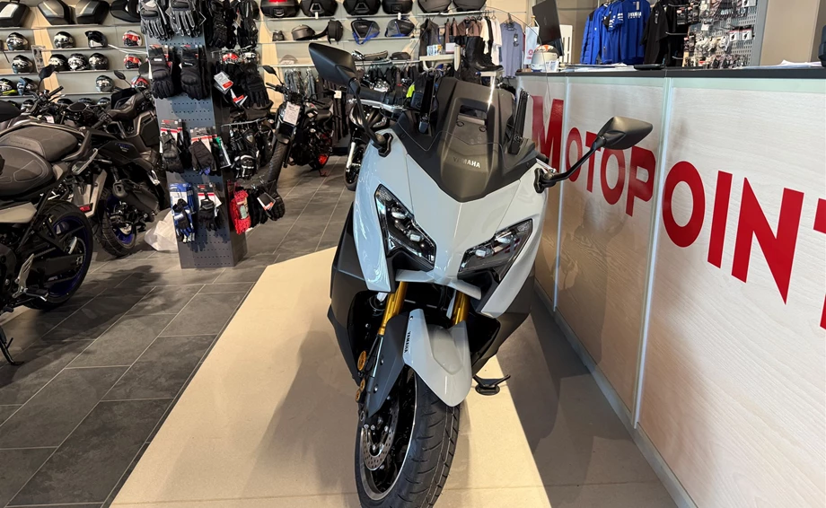Angebot Yamaha TMAX 560 Tech Max Bild 4: Angebot Yamaha TMAX 560 Tech Max