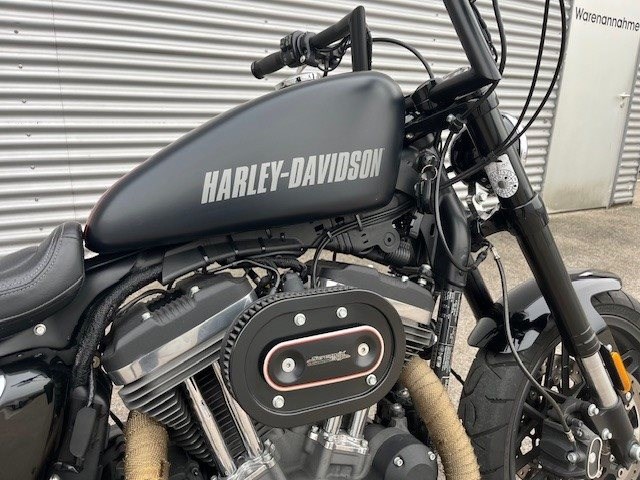 Harley-Davidson Sportster XL 1200CX Roadster (Black Denim) - Bild 2