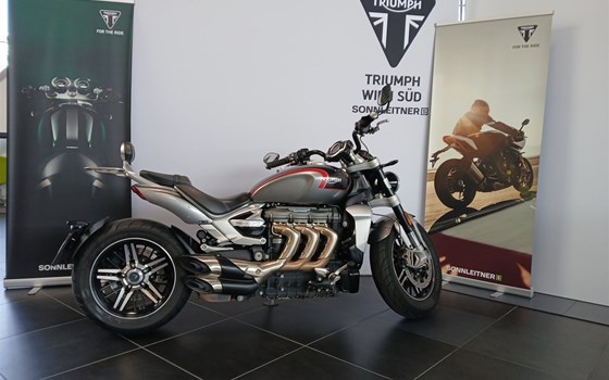 Gebrauchtmotorrad Triumph Rocket 3 GT - Bild 1 Gebrauchtmotorrad Triumph Rocket 3 GT - Bild 1