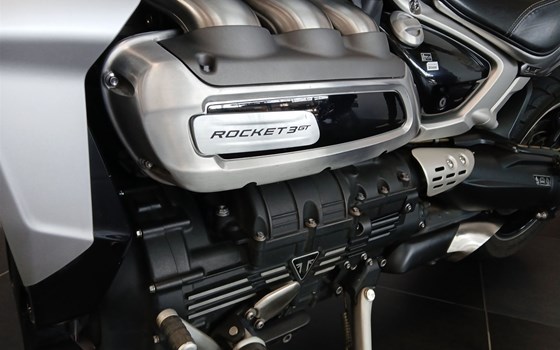 Gebrauchtmotorrad Triumph Rocket 3 GT - Bild 10 Gebrauchtmotorrad Triumph Rocket 3 GT - Bild 10