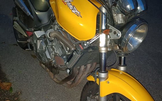Gebrauchtmotorrad Honda CB 600 F Hornet - Bild 1 Gebrauchtmotorrad Honda CB 600 F Hornet - Bild 1
