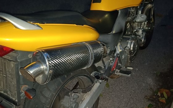 Gebrauchtmotorrad Honda CB 600 F Hornet - Bild 4 Gebrauchtmotorrad Honda CB 600 F Hornet - Bild 4