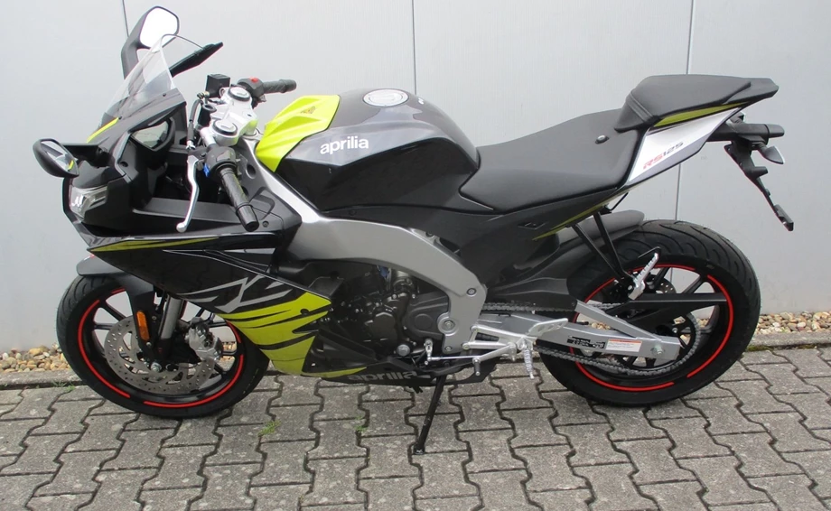 Angebot Aprilia RS 125 Bild 10: Angebot Aprilia RS 125