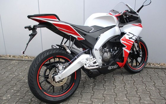Neufahrzeug Aprilia RS 125 - Bild 6