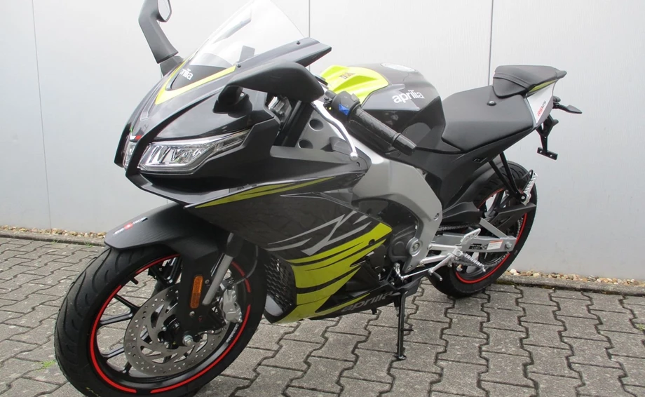 Angebot Aprilia RS 125 Bild 8: Angebot Aprilia RS 125