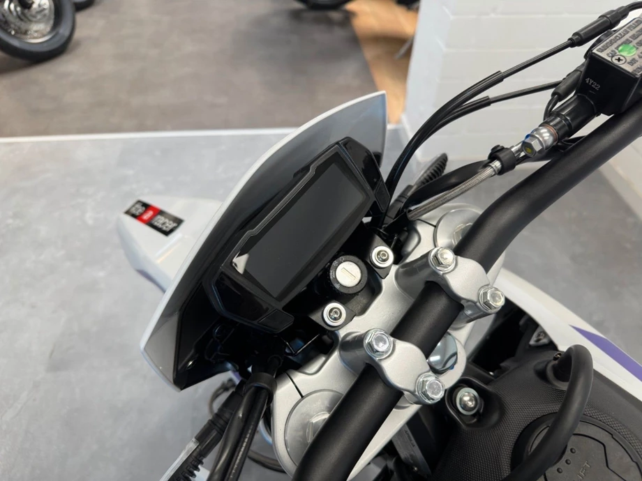 Angebot Aprilia SX 125 Bild 6: Angebot Aprilia SX 125
