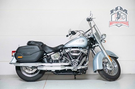 Harley-Davidson Softail Heritage Classic 114 FLHCS
