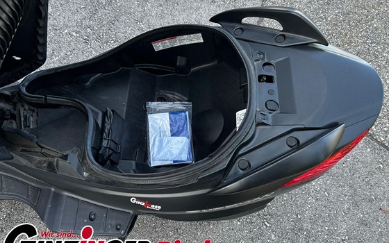 Gebrauchtmotorrad Suzuki Burgman 125 - Bild 10 Gebrauchtmotorrad Suzuki Burgman 125 - Bild 10