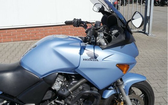 Gebrauchtmotorrad Honda CBF 600 - Bild 6