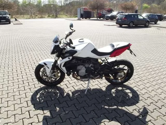 Angebot MV Agusta Brutale 800 Bild 11: Angebot MV Agusta Brutale 800
