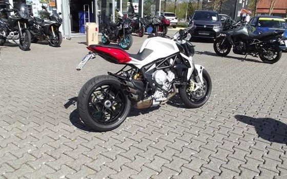 Gebrauchtmotorrad MV Agusta Brutale 800 - Bild 2