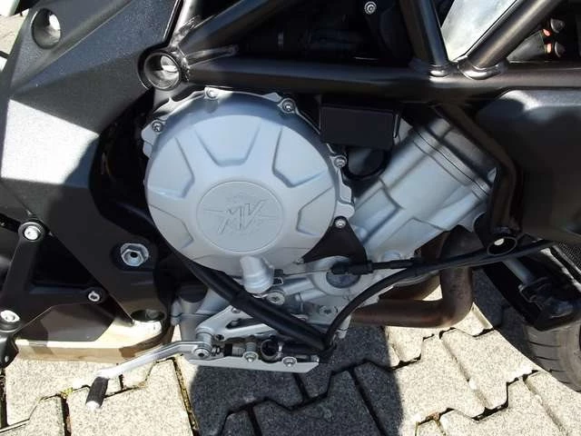 Angebot MV Agusta Brutale 800 Bild 5: Angebot MV Agusta Brutale 800