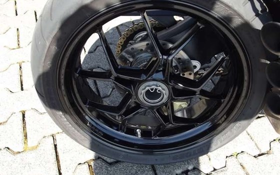 Gebrauchtmotorrad MV Agusta Brutale 800 - Bild 7