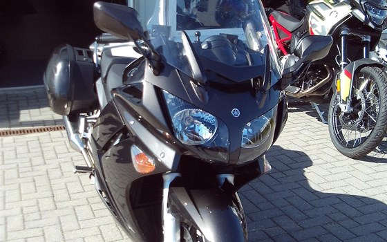 Gebrauchtmotorrad Yamaha FJR 1300 - Bild 4