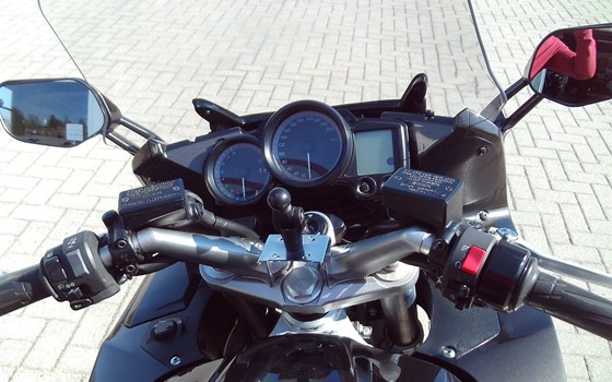 Gebrauchtmotorrad Yamaha FJR 1300 - Bild 9
