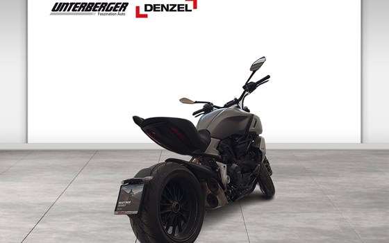 Gebrauchtmotorrad Ducati Diavel 1200 - Bild 6 Gebrauchtmotorrad Ducati Diavel 1200 - Bild 6