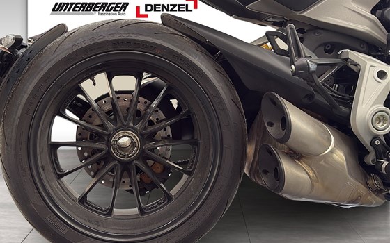 Gebrauchtmotorrad Ducati Diavel 1200 - Bild 8 Gebrauchtmotorrad Ducati Diavel 1200 - Bild 8
