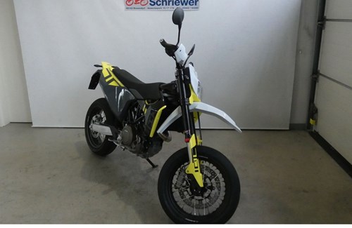 Gebrauchtmotorrad Husqvarna 701 Supermoto