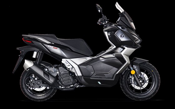 Neufahrzeug Voge SR1 ADV 125 ABS TCS - Bild 2