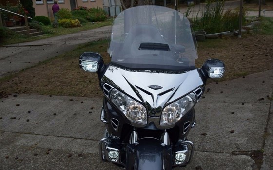 Gebrauchtmotorrad Honda GL 1800 Goldwing - Bild 2
