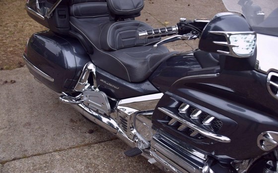 Gebrauchtmotorrad Honda GL 1800 Goldwing - Bild 5