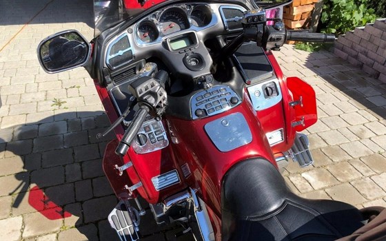 Gebrauchtmotorrad Honda GL 1800 Goldwing - Bild 9