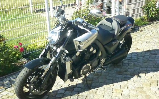Gebrauchtmotorrad Yamaha V-MAX - Bild 1