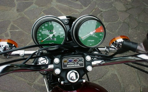 Gebrauchtmotorrad Honda CB 750 - Bild 3