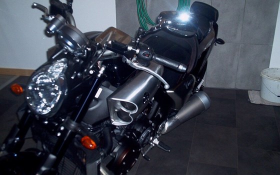 Gebrauchtmotorrad Yamaha V-MAX - Bild 2