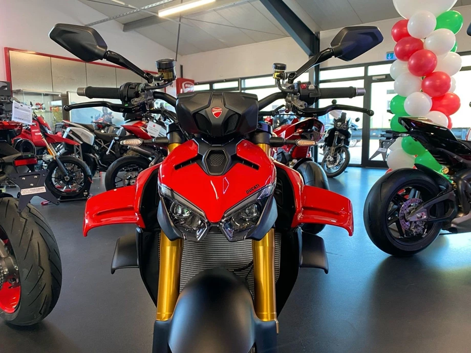 Angebot Ducati Streetfighter V4 S Bild 1: Angebot Ducati Streetfighter V4 S