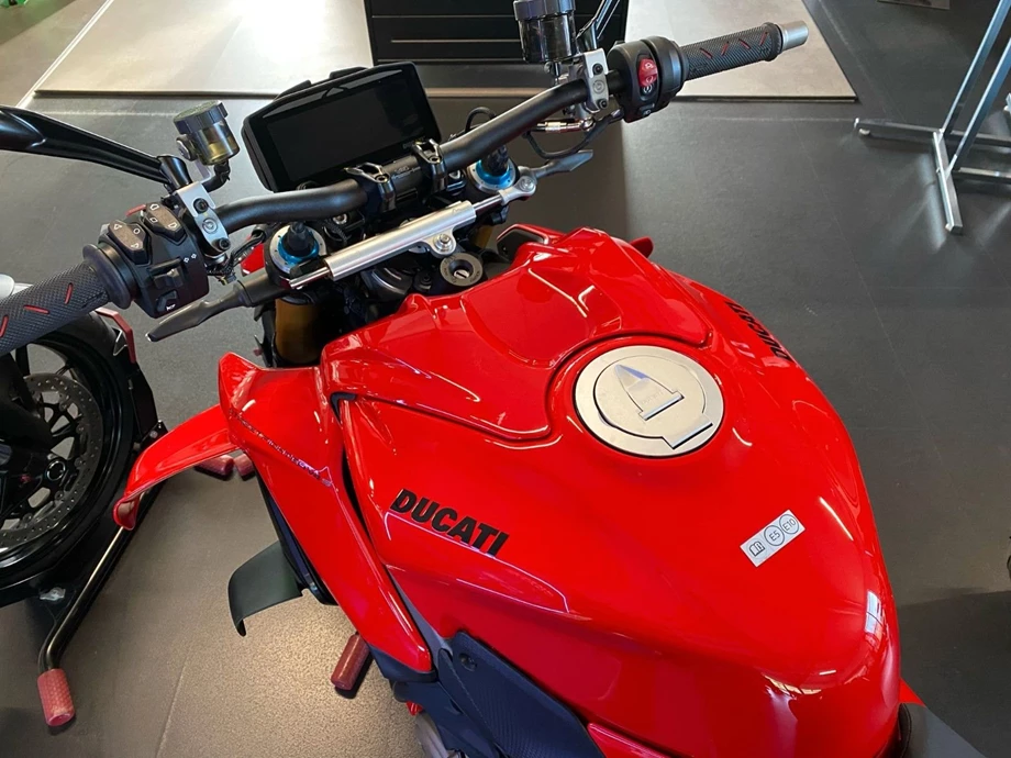 Angebot Ducati Streetfighter V4 S Bild 5: Angebot Ducati Streetfighter V4 S
