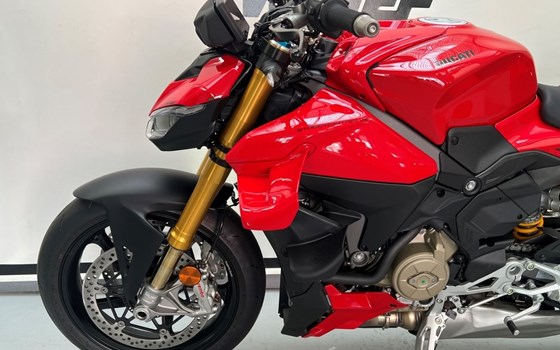 Neufahrzeug Ducati Streetfighter V4 S - Bild 5