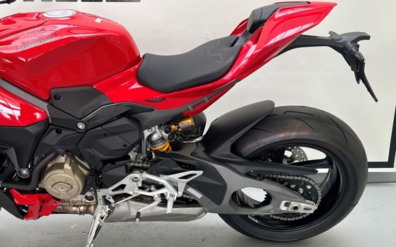 Neufahrzeug Ducati Streetfighter V4 S - Bild 6