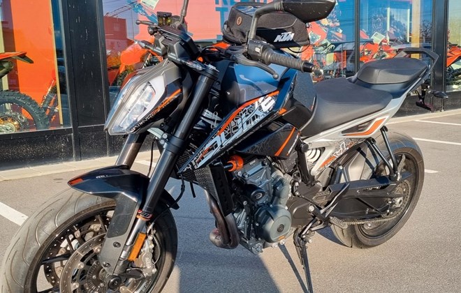KTM 790 Duke