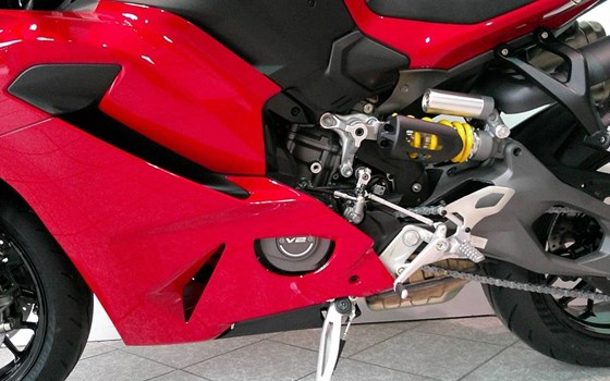 Gebrauchtmotorrad Ducati Panigale V2 - Bild 11