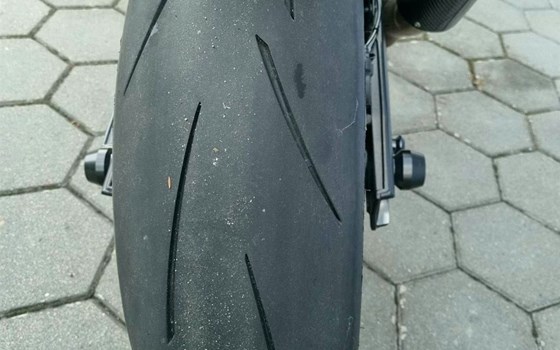 Gebrauchtmotorrad BMW S 1000 RR - Bild 10