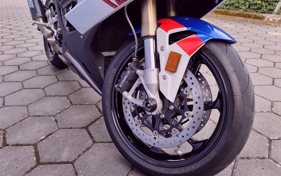 Gebrauchtmotorrad BMW S 1000 RR - Bild 8