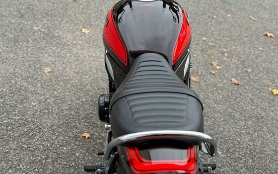 Gebrauchtmotorrad Kawasaki Z900 RS - Bild 9