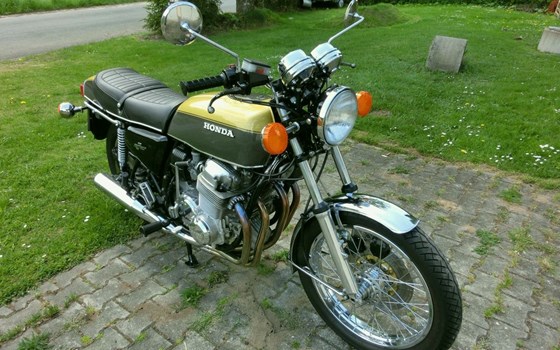Gebrauchtmotorrad Honda CB 750 F - Bild 2