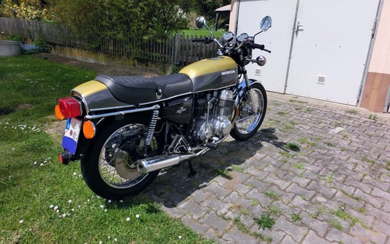 Gebrauchtmotorrad Honda CB 750 F - Bild 3