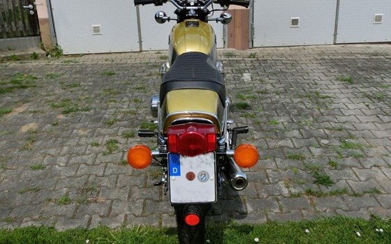 Gebrauchtmotorrad Honda CB 750 F - Bild 8