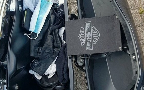 Gebrauchtmotorrad Harley-Davidson Street Glide FLHX - Bild 12